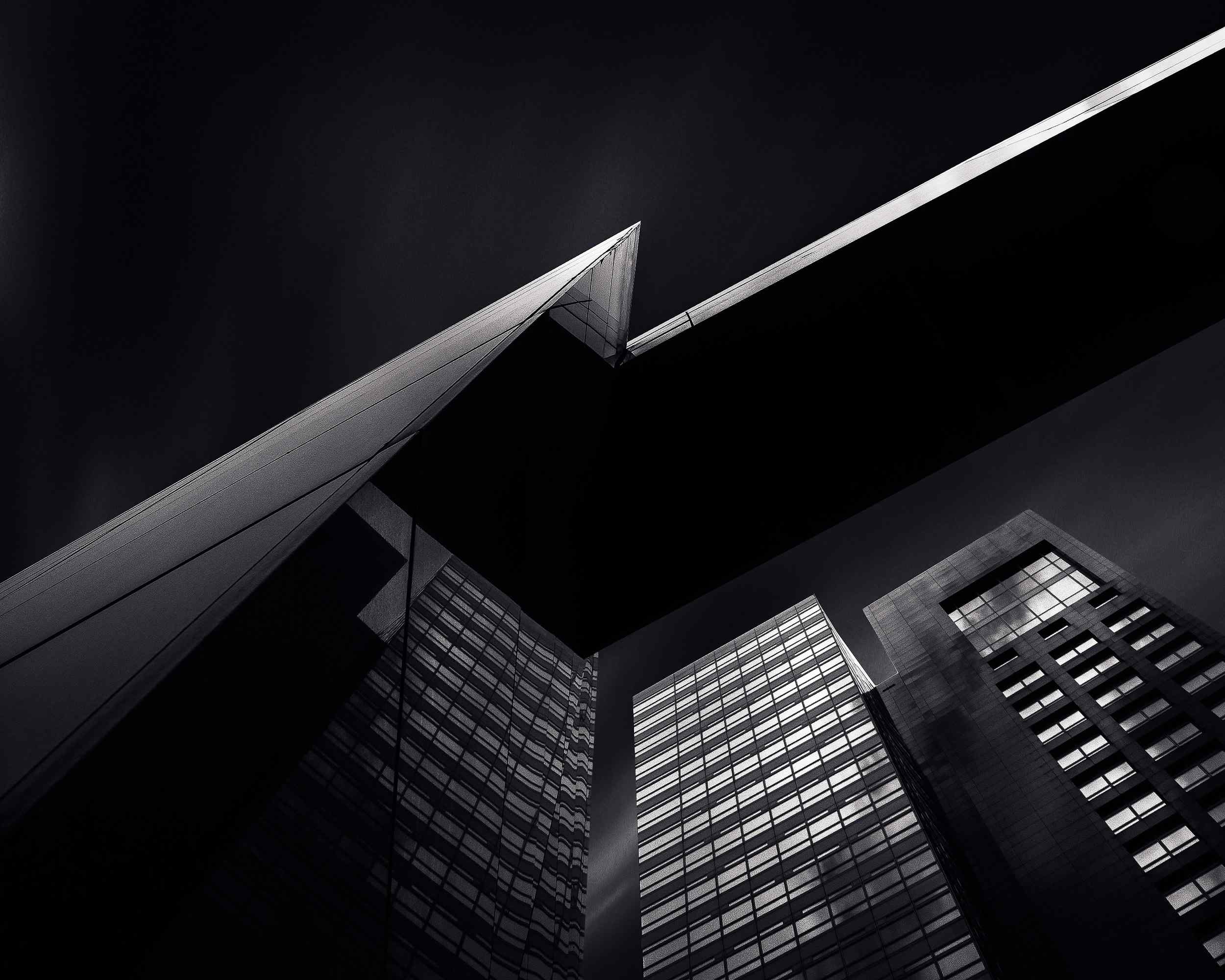 https://highfivemedia.co.uk/wp-content/uploads/2016/05/fullscreen_01_bw.jpg
